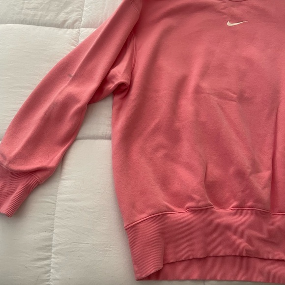 GUC Nike Phoenix oversized crewneck in Pink Coral Chalk and Sail. Size small - Picture 6 of 13